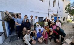 CaminArte, Bajo Los Ojos de Erika